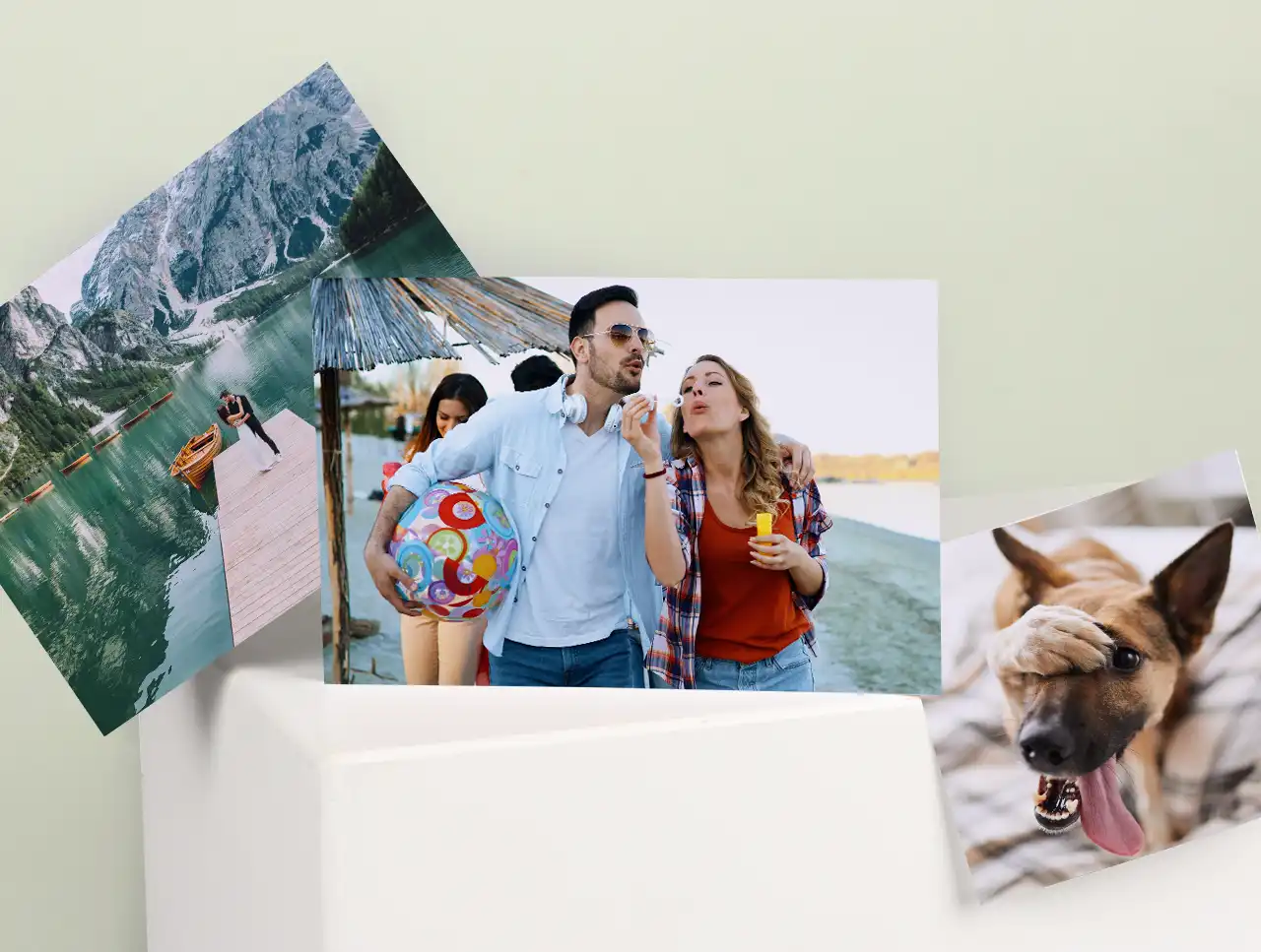 Photo printing made simple – choose your format and enjoy brilliant quality Print all your favourite photos with ease – from classic sizes to retro strips or white borders, there’s a format for every memory.