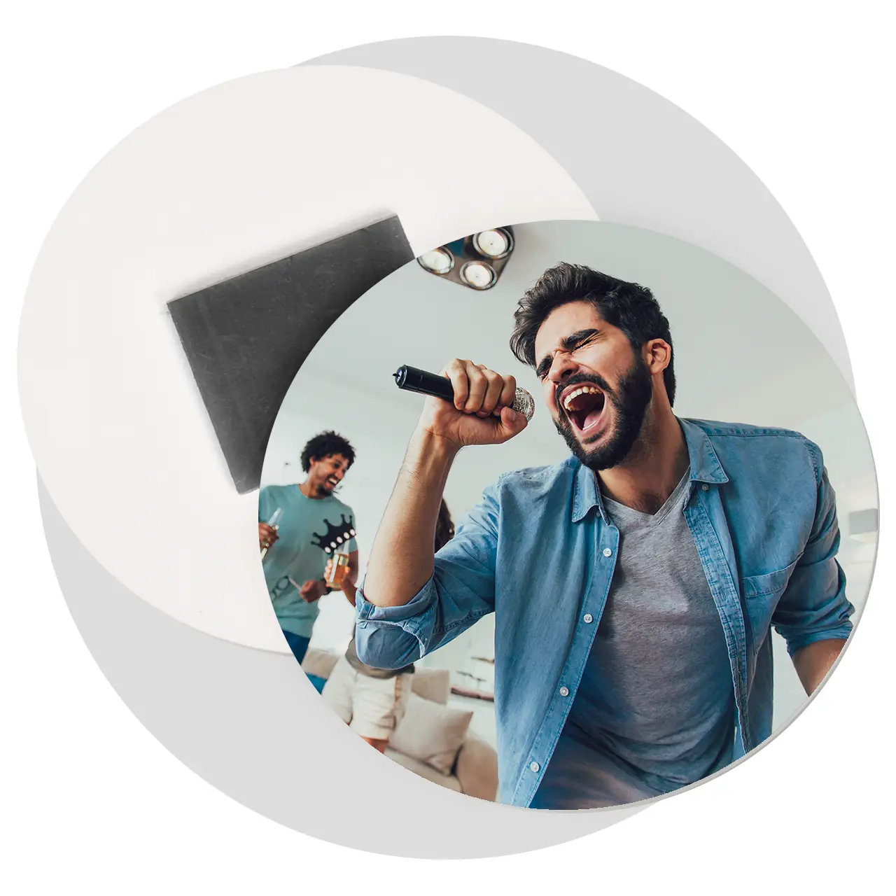 Custom round magnet with singing moment photo photo-magnet-morrisons-g-02A fun personalised fridge magnet shows a singing moment in round format – perfect as picture magnets for fridge use.